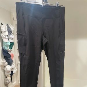 Lululemon black leggings Sz 10